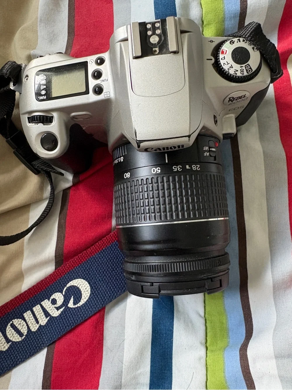 Canon EOS Rebel 2000